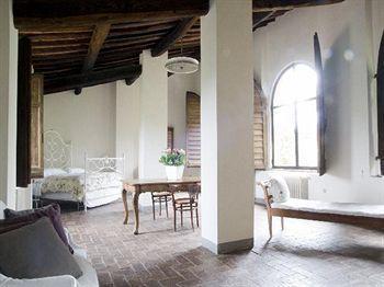 Fattoria Di Bacchereto - Guest House Esterno foto